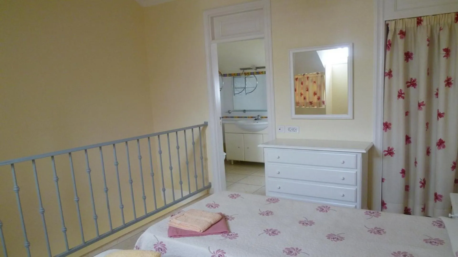 Apartment Cool Duplex In Playa Las Americas Playa de las Americas